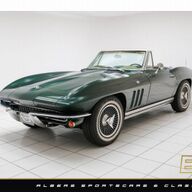 Corvette C2 Sting Ray Convertible * Matching Numbers * Glen Green *