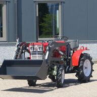 Yanmar YM1401 4wd / 153 Draaiuren / Voorlader