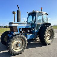 Ford 8700