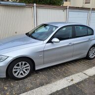 BMW 318 318i essence