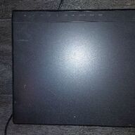 ALLLES MOET WEG - Wifi router met kabel en Ziggo Tv recorder en decorder DVR