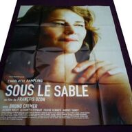 SOUS   LE   SABLE   FRANSE     filmposter.