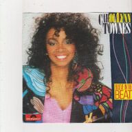 Single Carol Lynn Townes - Believe in the beat