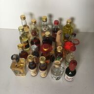 20 Miniatuur Tequila, schnaps, campari ... flesjes - vol