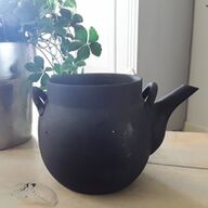 Brocant, shabby chic potje in zwart  krijtverf met slijtagespoortjes