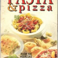 Parade van Pasta &amp;amp; Pizza Ruim 100 heerlijke recepten.