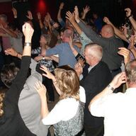 Bruiloftsmuziek , voor een betaalbaar  feest kiest u voor....