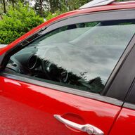 Zijwindschermen donker fenders visors tbv Alfa Romeo oa Guilia giulietta stelvio tonale 146 147 156 159 164 en overige modellen windschermen windgeleiders windabweiser wind scherm window visors raamspoilers pasvorm, merk Heko, interesse? Bezoek onze websh