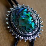 Bolo tie &amp;quot; Decoratie steen groen / blauw &amp;quot;