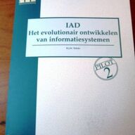 IAD - Het evolutionair ontwikkelen van informatiesystemen - Tolido