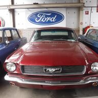 Ford Mustang Coupe 1966 V8 289Cu rood