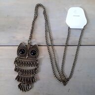 Een ketting / halsketting met uil / uiltje (nieuw in verpakking)