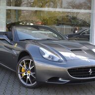 Ferrari California 4.3 V8