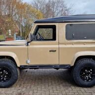 Land Rover 2 pers. Land Rover camper huren in Zenderen? Vanaf € 155 p.d. - Goboony