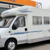 Adria Mobil 3 pers. Adria Mobil camper huren in Terneuzen? Vanaf € 91 p.d. - Goboony