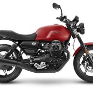 Moto Guzzi V7 IV 850 STONE ROSSO ROVENTE E5