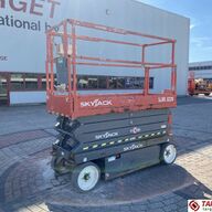 Skyjack SJIII-3226 Electric Scissor 3226 Work Lift 990cm