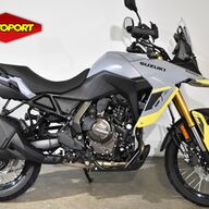 Suzuki V-STROM 800 DE