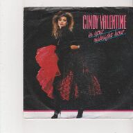 Single Cindy Valentine - In your midnight hour