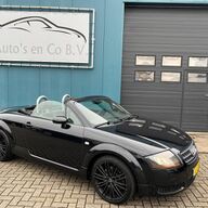 Audi TT Roadster 1.8 5V Turbo Automaat Leder Clima Cruise Xenon 18&amp;quot;Lm velgen Pdc