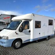 Bürstner Marano 590 T vastbed/Airco/euro-4/2006