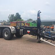 Beco haakarm Mangna 250 hook lift trailer