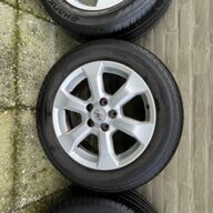 4 lichtmetalen velgen 17 inch steek 5x114,3 et waarde 45