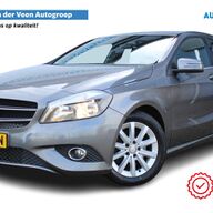 Mercedes-Benz A-Klasse 180 | Incl. 1 jaar Garantie | Navigatie | Airco | Stoelverwarming | Trekhaak afneembaar | Zwarte hemelbekleding | 16 Inch LMV | Centrale vergrendeling met afstandsbediening | Half lederen bekleding |