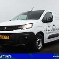 Peugeot e-Partner Premium Long 50 kWh | Dodehoek | Airco | Camera | PDC |