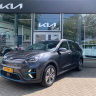 Kia e-Niro DynamicPlusLine 64 kWh €2000.- SEPP Subsidie!! Navi+BT+DAB+Cam ECC-Airco Keyless Cr.Control.Adapt Panodak PDC 7jr.Garantie