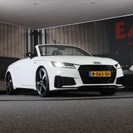 Audi TT ROADSTER 40 TFSI S Line Competition FACELIFT / Aut / Navi / Virtual Cockpit / Cruise Control / F1 / Camera / Matrix / 19 I