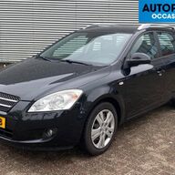 Kia cee&amp;#039;d Sporty Wagon 1.4 CVVT X-ecutive AIRCO, CRUISE CONTROL, MULTI STUUR, TREKHAAK, NETJES ONDERHOUDEN, NIEUWE APK.