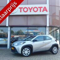 Toyota Aygo X 1.0 VVT-i MT play