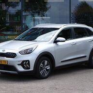 Kia Niro 1.6 GDi Hybrid DynamicLine, Navigatie. Adap. Cruise Control, CarPlay, Camera, CarPlay