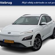 Hyundai KONA EV Fashion 39 kWh NAVIGATIE | PARKEERSENSOREN + CAMERA | € 2000 SEPP subsidie!