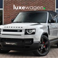 Land Rover Defender 110 3.0 D250 SE Luchtv Trekh ACC 22inch Krijt-wrap