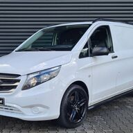 Mercedes-Benz Vito 119 CDI Lang 19 inch Gloss Black - Achterklep