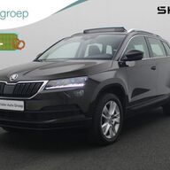 Skoda Karoq 1.5 TSI 150PK ACT Business Edition | Pano | Camera | Stoelverwarming | Navi | Parkeersensoren voor/achter | ACC | Keyless