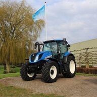 New Holland T6.155