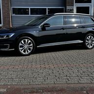 Volkswagen Passat Variant 1.4 TSI GTE DSG LEDER/NAVI/CAMERA