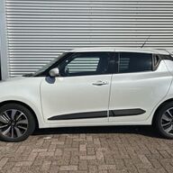 Suzuki Swift 1.0 Stijl Smart Hybrid