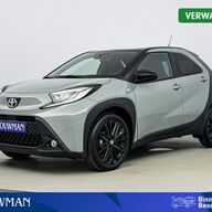 Toyota Aygo X 1.0 VVT-i S-CVT Premium | Apple Carplay &amp;amp; Android auto | Stoel verwarming | Navigatie |