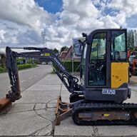 Volvo ECR25D sloop/sorteer- en hamerfunctie