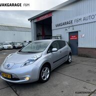 Nissan LEAF Base 24 kWh