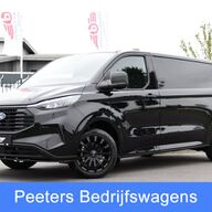 Ford Transit Custom 300 2.0 TDCI L2H1 Black Edition Camera, Cruise, Carplay, Sensoren, 136PK, LED, Multimedia, UNIEK!