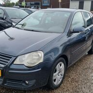 Volkswagen Polo 1.4-16V Optive💢€1599-💢