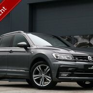 Volkswagen Tiguan 1.5 TSI 130PK |R-LINE| Adaptiv Cruise LaneAssist VirtualCockpit DAB+ AppleCarplay Navi 135000KM BJ2020