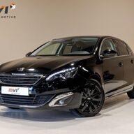 Peugeot 308 1.6 BlueHDi Blue Lease Premium / 120pk / Panorama dak / Leder / Stoelverwarming /