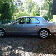 Bentley Arnage 6.8 V8 Red Label