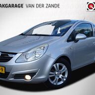 Opel Corsa 1.4-16V White Edition Airco, Cruise Control, NW APK, NAP!